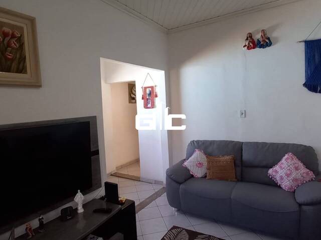 Casa para Venda em São José dos Campos - 5