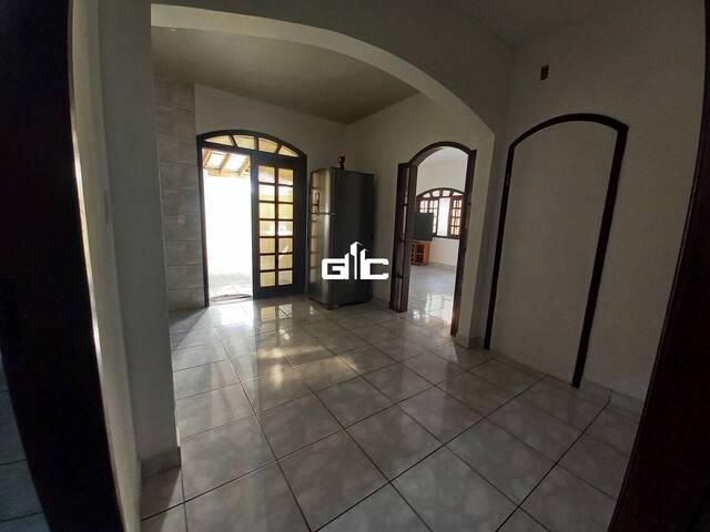 Casa para Venda em São José dos Campos - 4