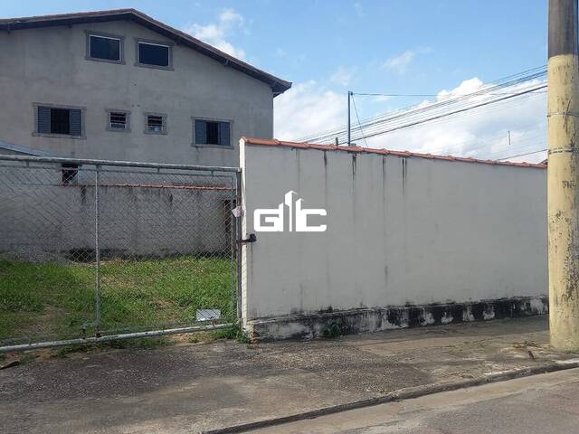 Terreno para Venda em São José dos Campos - 5