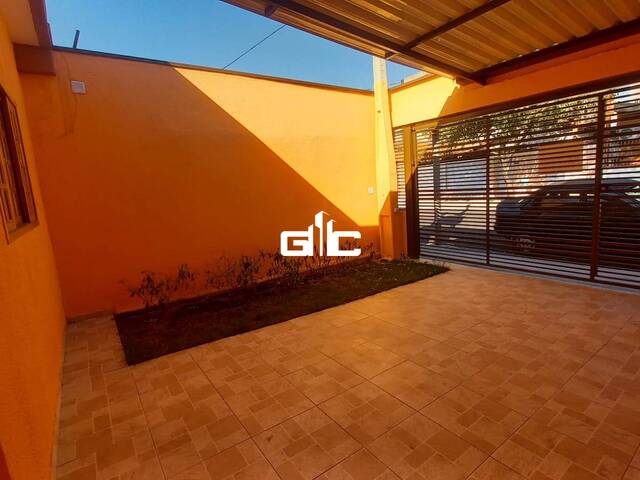 Casa para Venda em São José dos Campos - 3