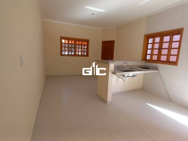 Casa para Venda em São José dos Campos - 5